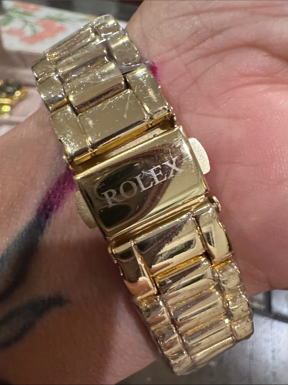 Ro Gold -Tone woman’s Watch with Crystal Accents
